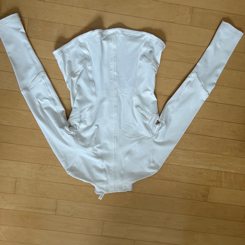 Lululemon Define Jacket - Picture 5 of 5
